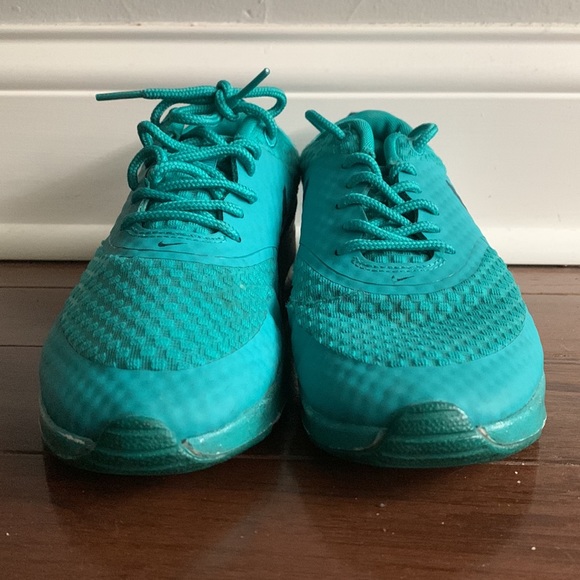Nike Teal Blue Running Shoes - Picture 2 of 5